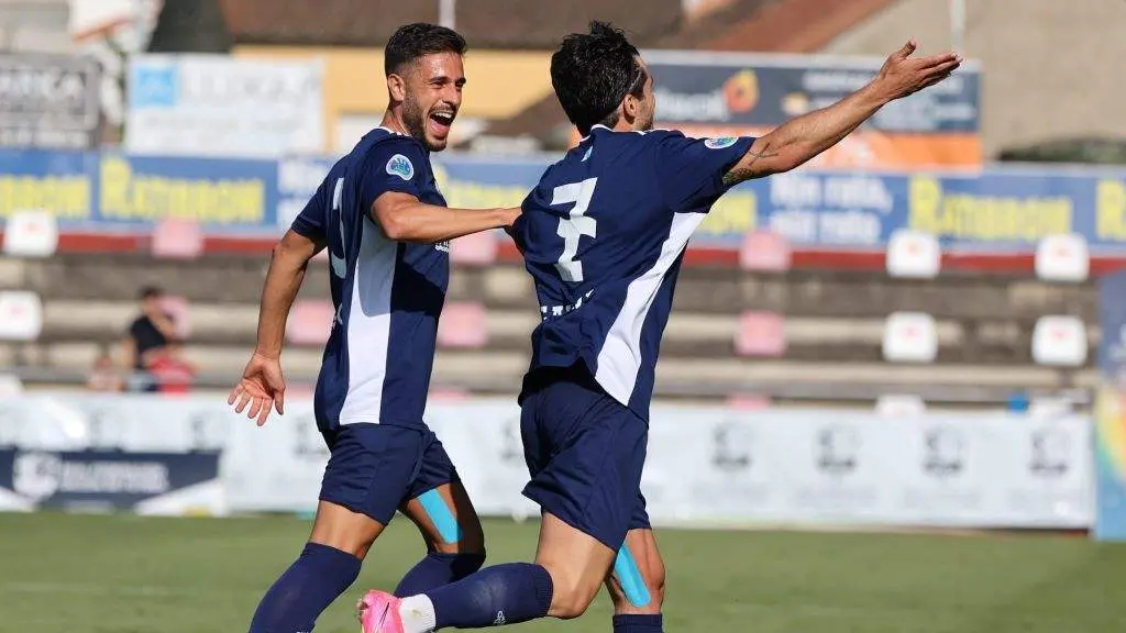 &Aacute;lex Rei marcou o gol da vitoria desde os once metros. (Foto: RFGF)