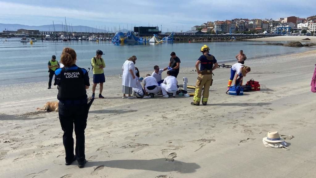 A muller foi reanimada en Baltar polos servizos de emerxencias. (Foto: Concello de Sanxenxo)