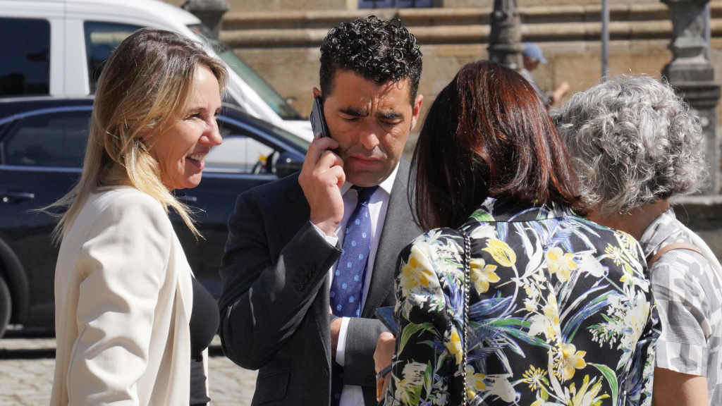 Marta Fernández-Tapia e Luis López esta sexta feira en Compostela (Foto: Álvaro Ballesteros / Europa Press).