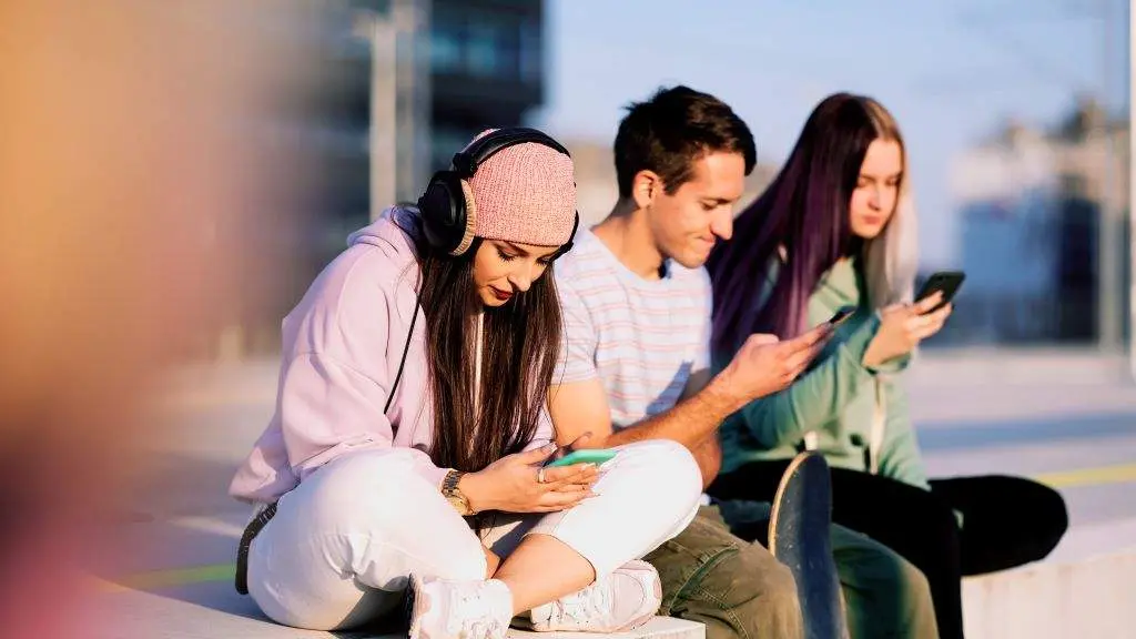 #internet #redes #redes_sociais #redessociais #mocidade #tel&eacute;fono #m&oacute;bil #tecnolox&iacute;a (Foto: N&oacute;s Diario)
