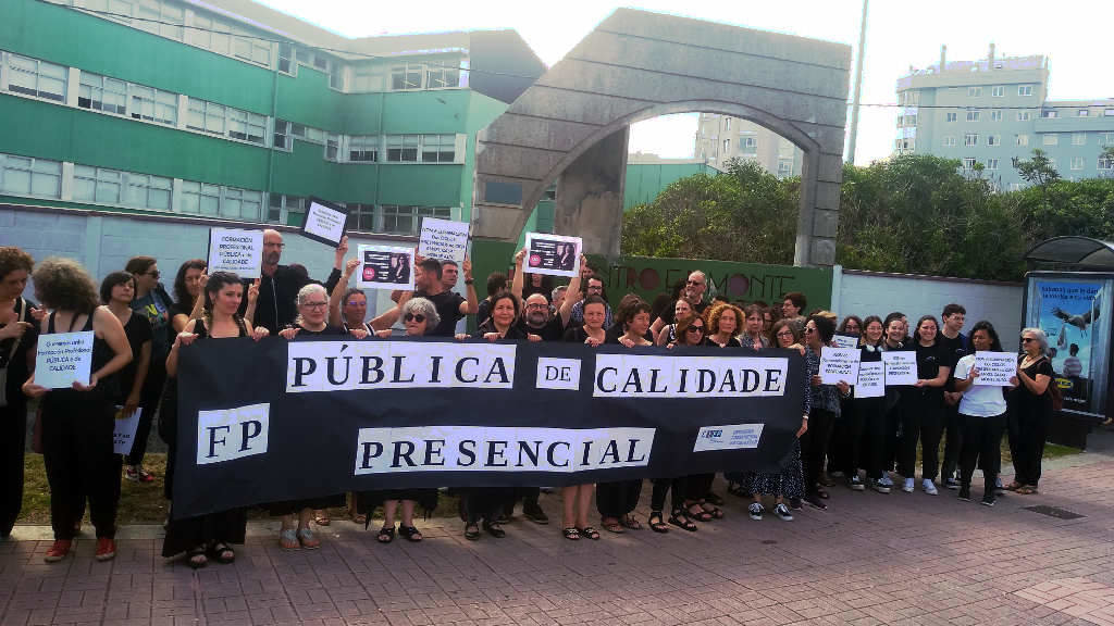 Mobilización no CIFP Ánxel Casal (A Coruña) a pasada sexta feira. (Foto: Nós Diario)