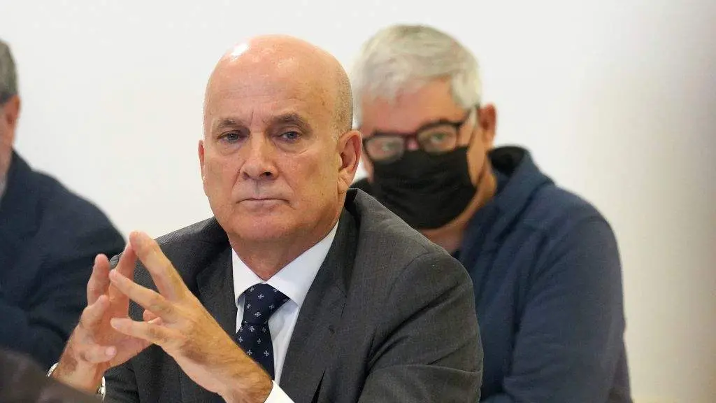 Fiscal&iacute;a e v&iacute;timas piden para Andr&eacute;s Cortabitarte, de Adif, e Francisco Garz&oacute;n, o maquinista, catro anos de c&aacute;rcere. (Foto: &Aacute;lvaro Ballesteros / Europa Press)
