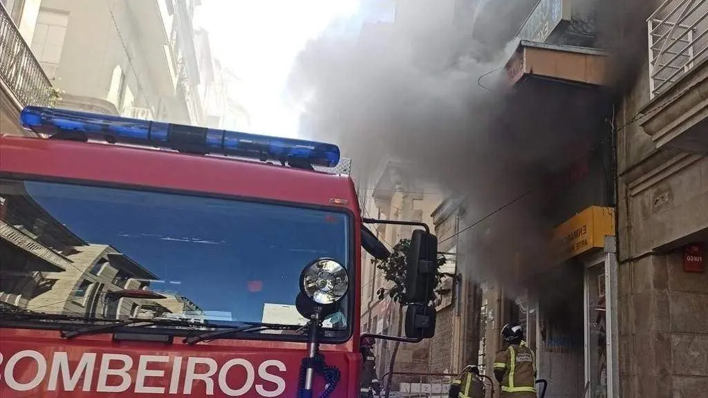 Bombeiros de Vigo. (Foto: Europa Press)