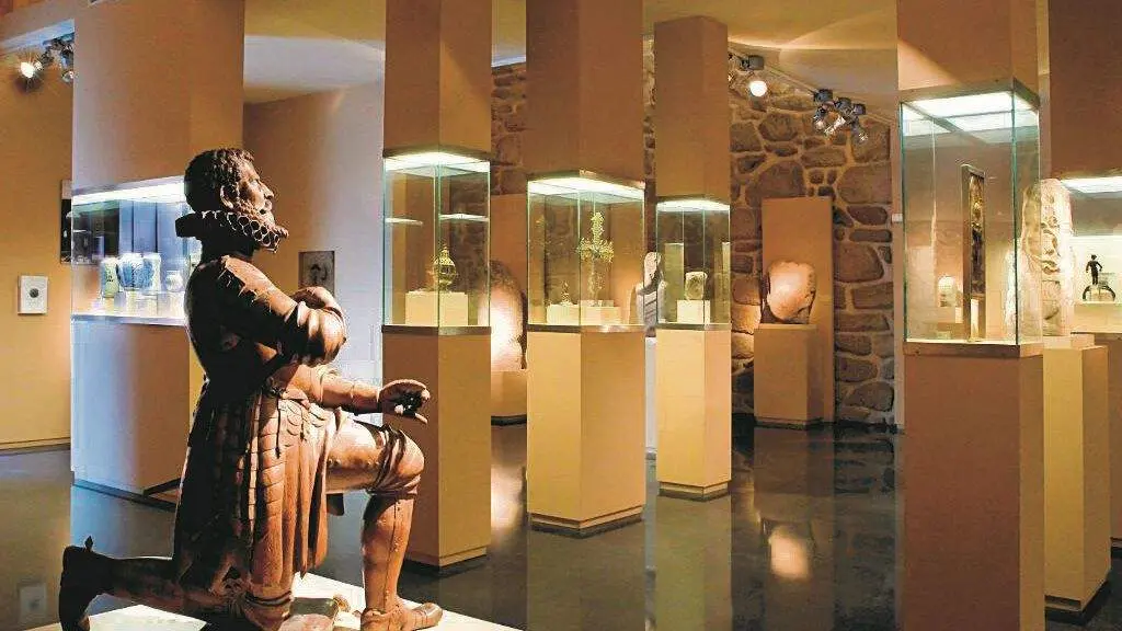 'Cabaleiro orante de Beade', Francisco de Moure, primeiro cuarto do s&eacute;culo XVII, Museo Arquol&oacute;xico de Ourense. (Foto: Xunta)