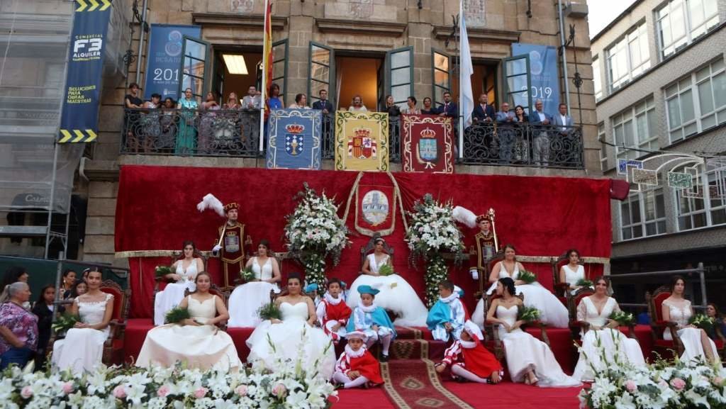 Cerimonia da 'Raíña das Festas' do pasado ano. (Foto: Concello de Betanzos)