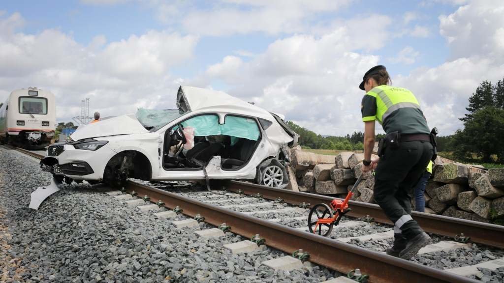 Estado no que quedou o vehículo após o sinistro. (Foto: Carlos Castro / Europa Press)