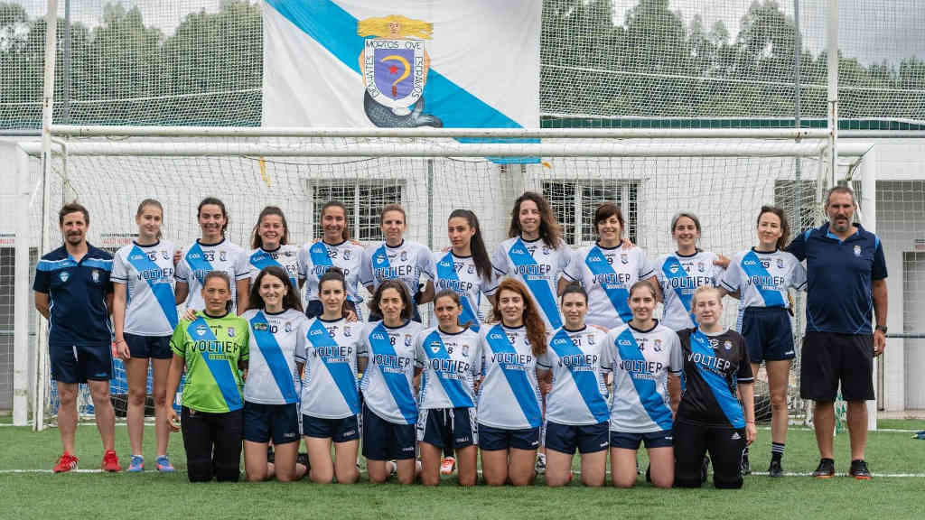 A selección feminina de fútbol gaélico na Estrada (Foto:AGFG).