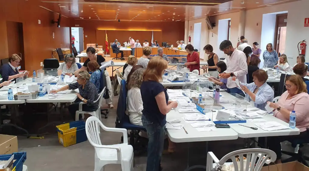 Reconto do voto CERA esta sexta feira (Foto: N&oacute;s Diario).