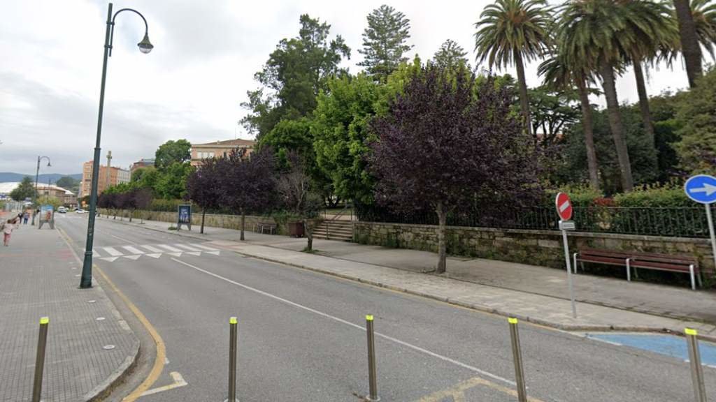 Avenida Raíña Vitoria, en Pontevedra. (Foto: Google)