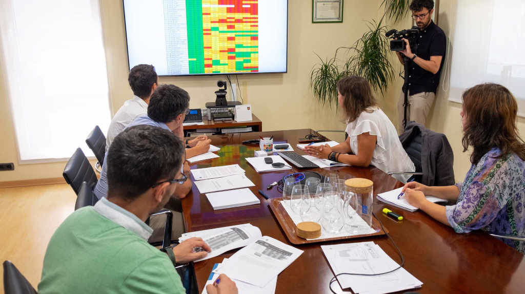 Reunión esta segunda feira da Oficina Técnica da Seca (Foto: Xunta da Galiza).