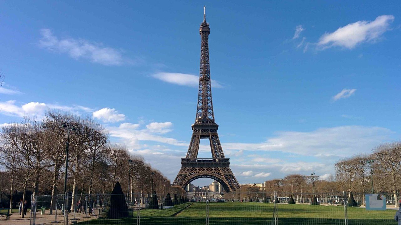 A torre Eiffel, en París (Foto: Rodelar).
