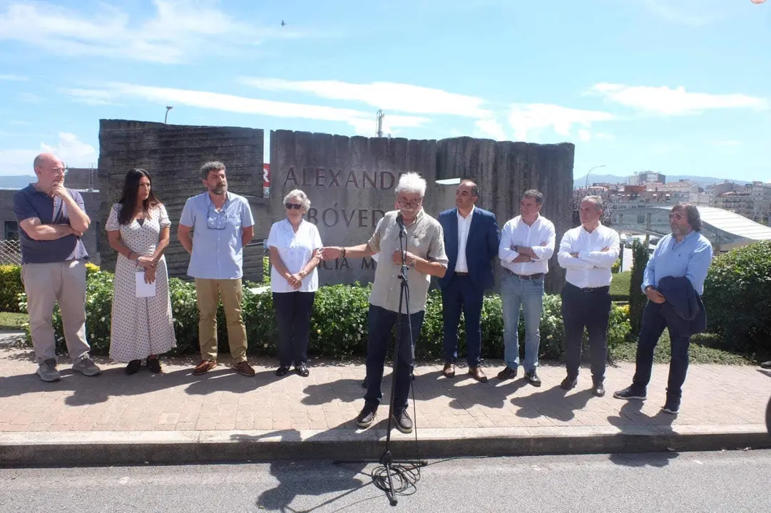 Participantes do acto institucional decorrido esta quinta feira, 17 de agosto, en Poio (comarca de Pontevedra) co gallo do D&iacute;a da Galiza M&aacute;rtir. (Foto: N&oacute;s Diario)