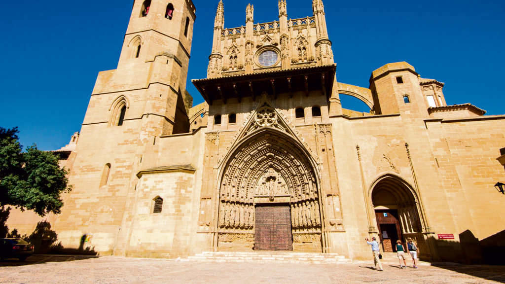 Catedral de Uesca, en Aragón. (Foto: J. Ossorio Castillo)