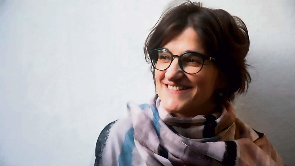 Raquel Miragaia é unha escritora galega que emprega a variante reintegracionista da lingua. (Foto: Nós Diario)