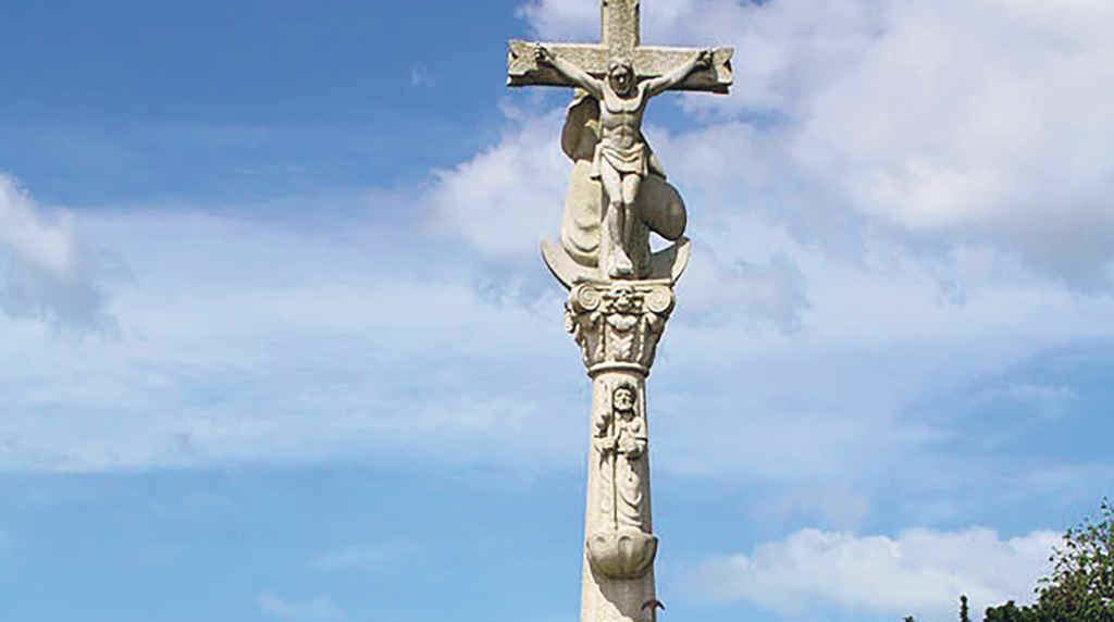 Detalles do Cruceiro da Escusa, localizado na parroquia de Barrantes, en Ribadumia (O Salnés) (Foto: Antonio Parada).
