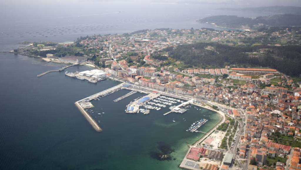 Porto de Cangas (Foto: Turismo da Galiza).