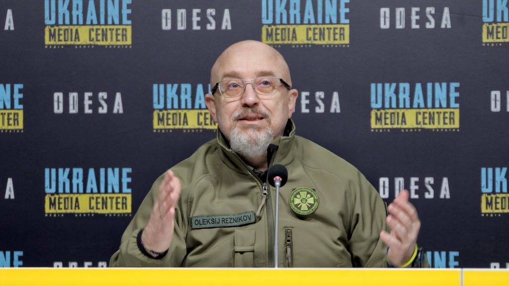 O até o domingo ministro de Defensa de Ucraína, Oleksei Reznikov. (Foto: Nina Liashonok / Contacto via Europa Press)
