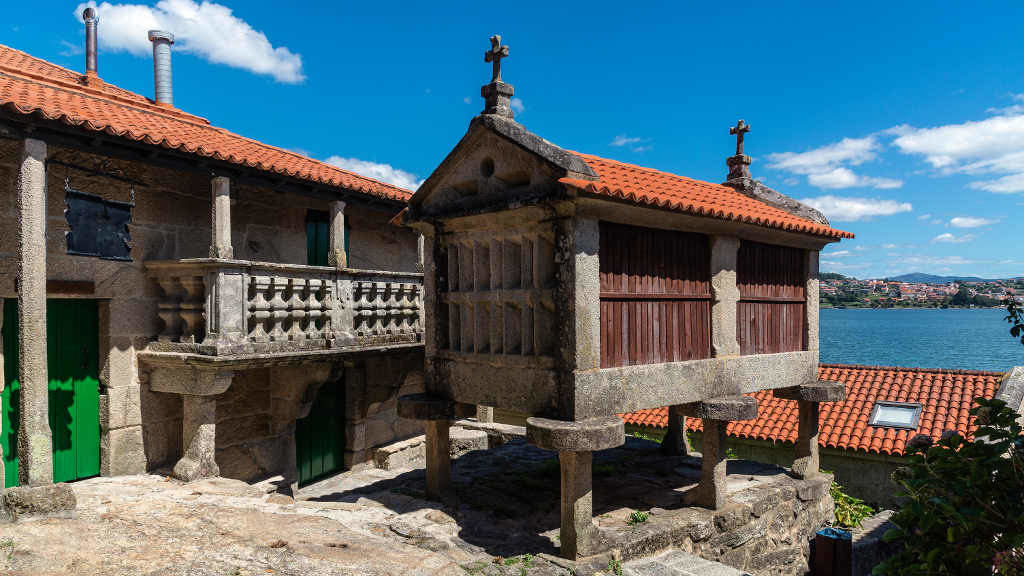 A coñecida como 'Casa Barroca de Combarro' en Poio (comarca de Pontevedra), cuxa titularidade está en disputa. (Foto: José Alberto)