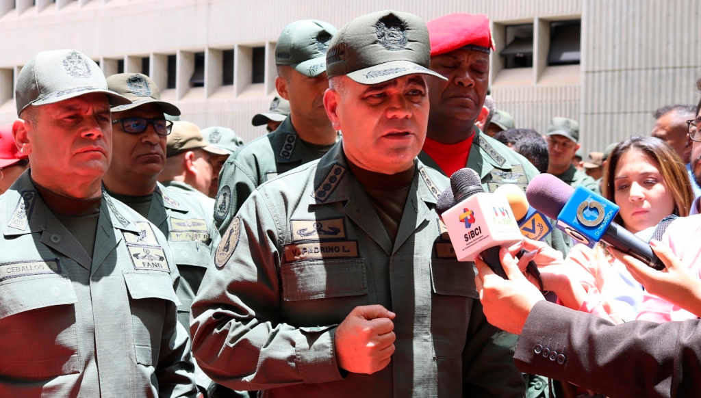 O ministro venezolano do Poder Popular para a Defensa, Vladimir Padrino López (Foto: Nós Diario).