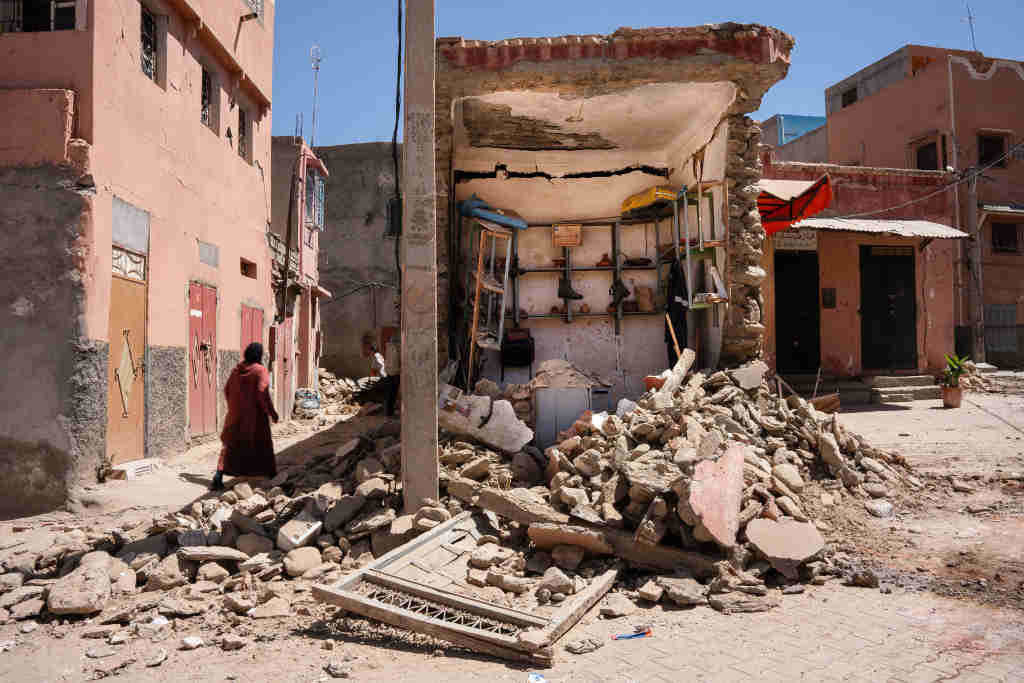 Edificio derruído en Amizmiz. (Foto: Ximena Borrazas / Europa Press / Contacto)