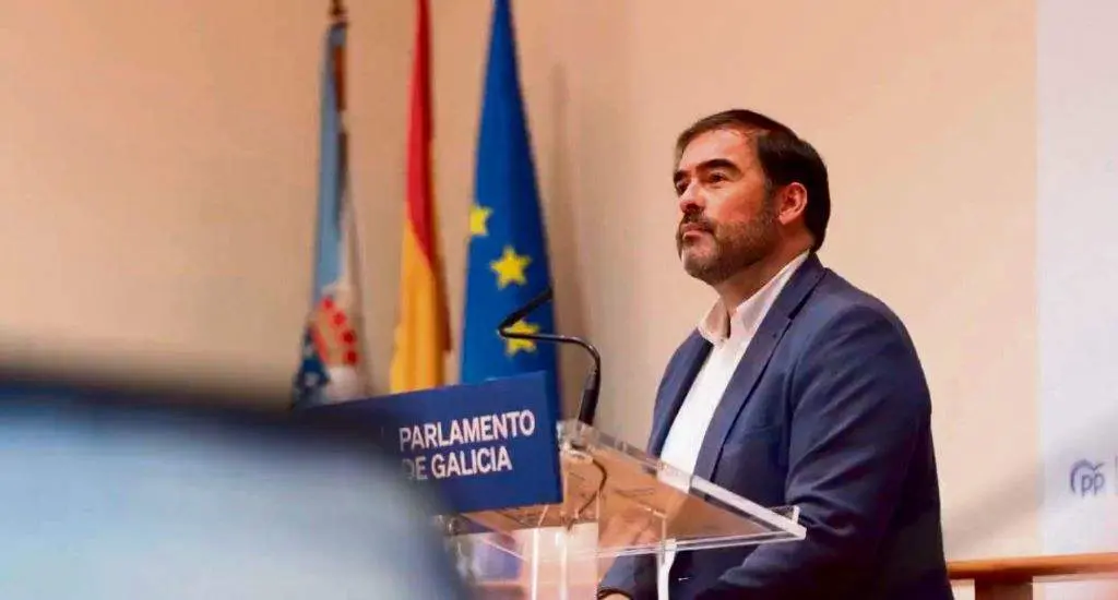 O portavoz parlamentario do PP, Alberto Pazos. (Foto: N&oacute;s Diario)