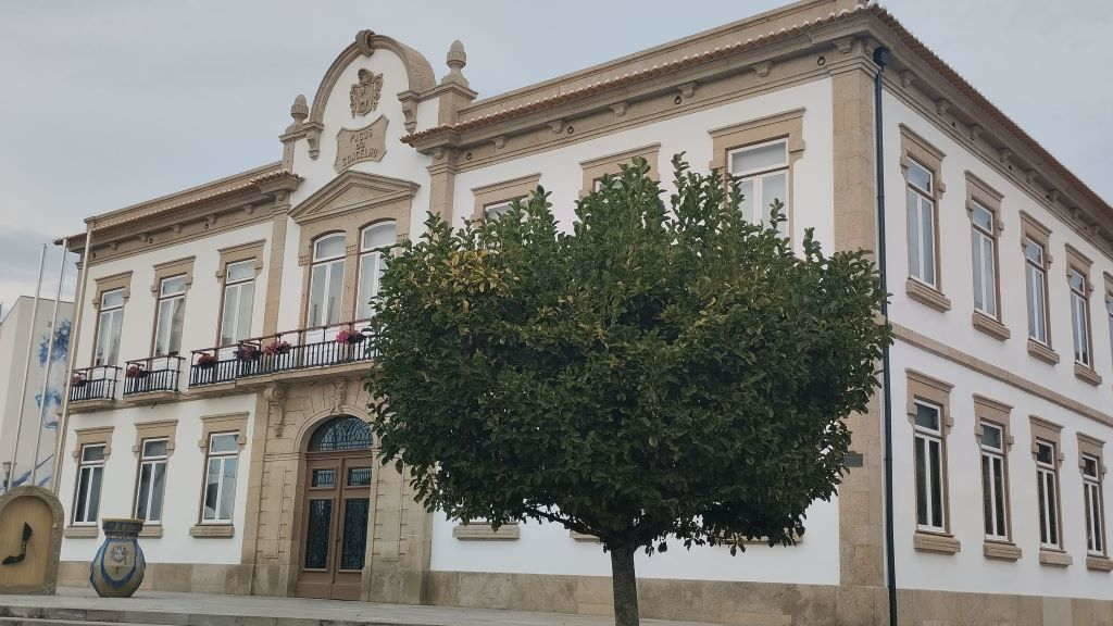 Cámara Municipal de Vilanova de Cerveira. (Foto: Helena Pousa).