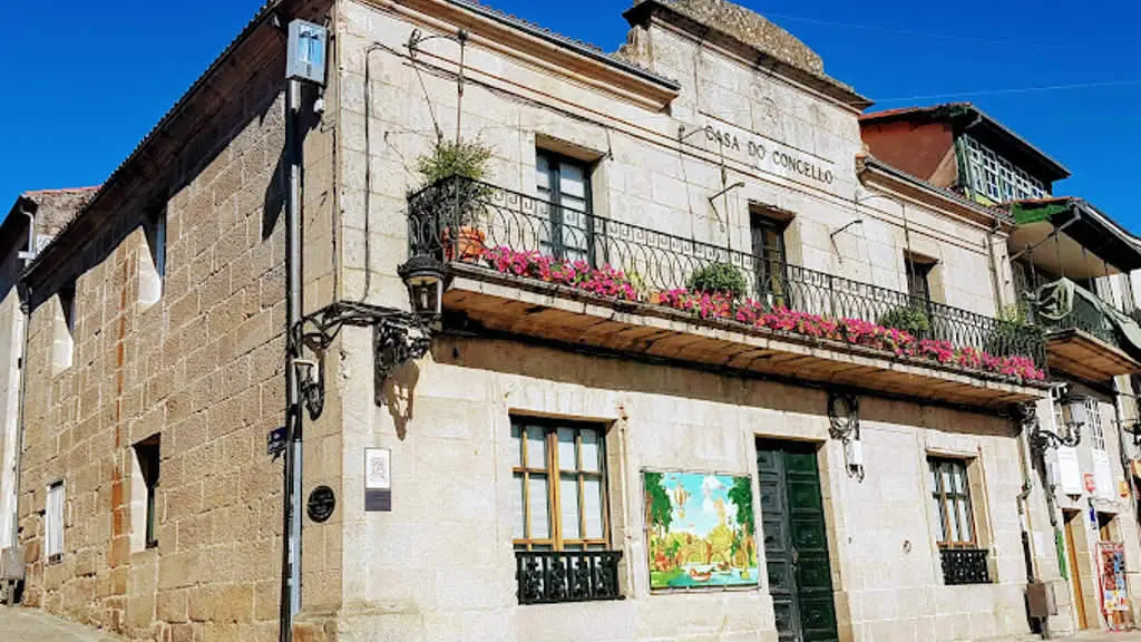 Casa do Concello de Allariz. (Foto: N&oacute;s Diario)