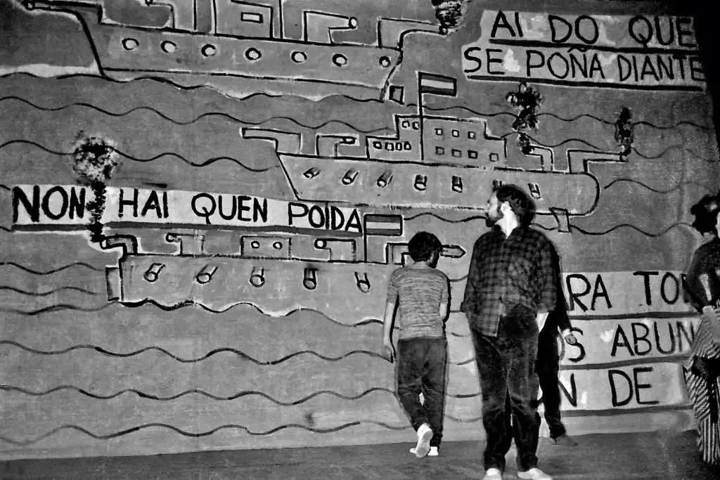 Un momento do ensaio xeral de 'Castelao e a s&uacute;a &eacute;poca', en 1969 en Coimbra. &copy;CD25A-UC_Fundo Carlos Valente