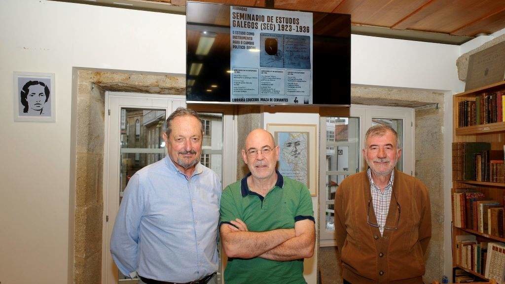 Xosé A. Fraga, Miguel Anxo Seixas e Antón Costa, esta cuarta feira. (Foto: Arxina)
