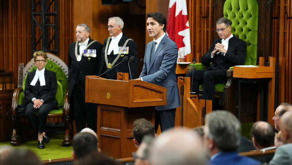 Justin Trudeau, primeiro ministro de Canadá fala no Parlamento durante a visita de Zelenski (Foto: Sean Kilpatrick / Canadian Press V / Dpa).