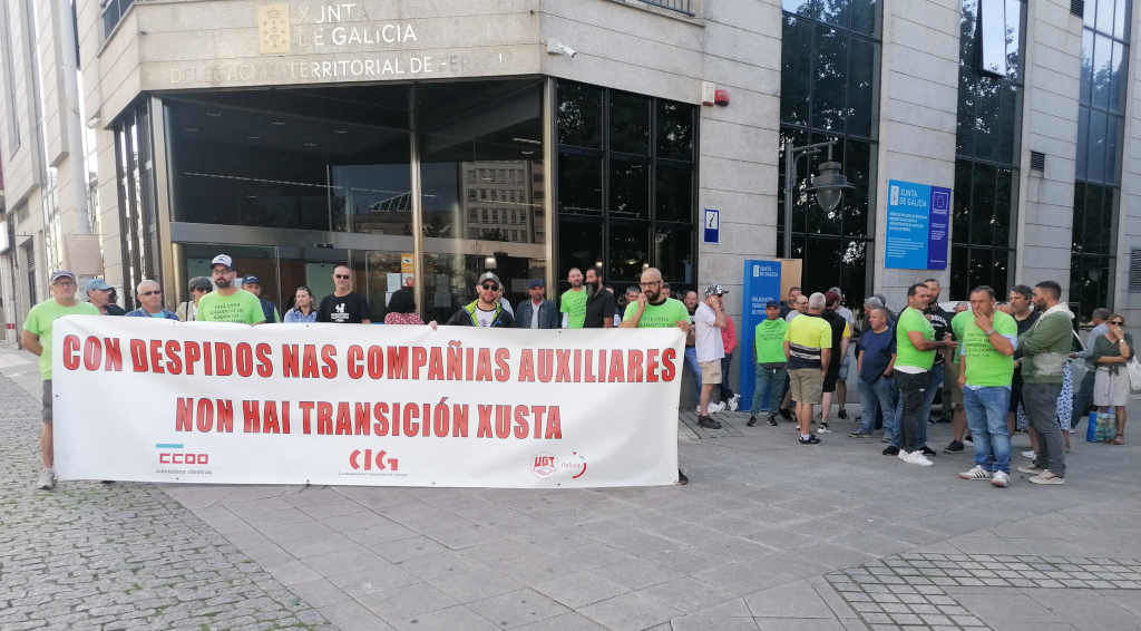 Concentración en Ferrol de persoal das Pontes (Foto: Europa Press).