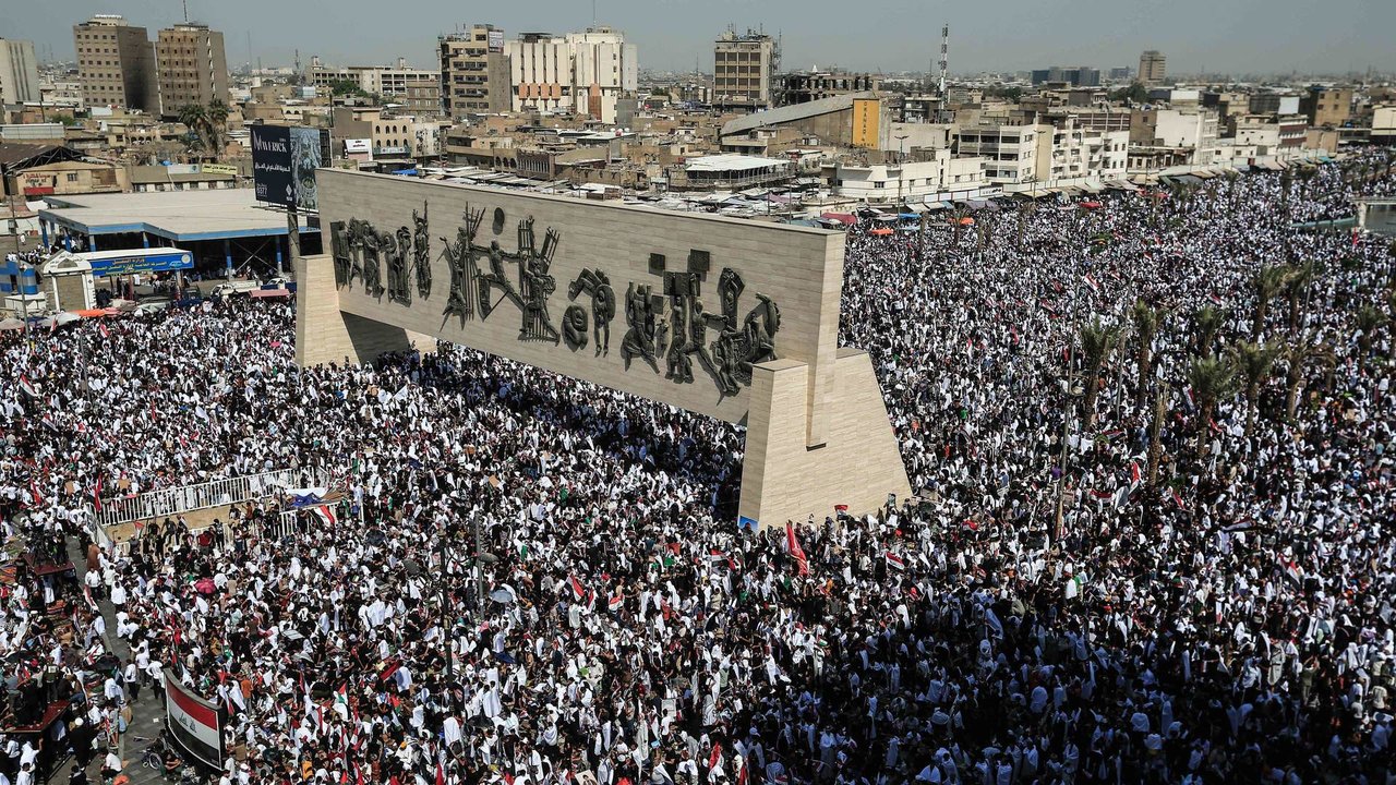 Milleiros de persoas saíron esta sexta feira en apoio ao pobo palestino en manifestacións por todo o mundo como esta en Bagdad, a capital de Iraq (Foto: Ameer Al-Mohammedawi / DPA).