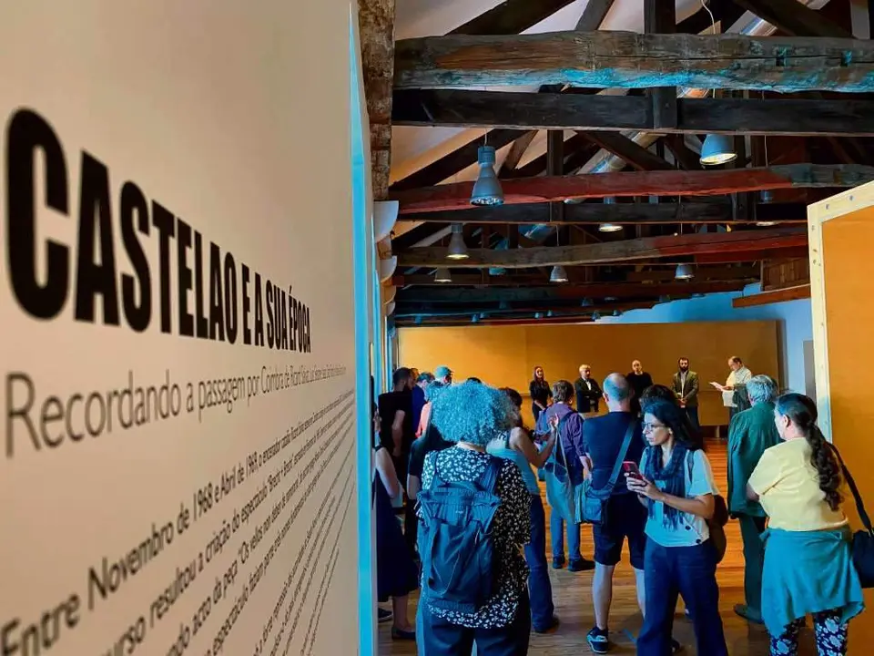 Inauguraci&oacute;n da exposici&oacute;n sobre o espect&aacute;culo de 1969 'Castelao e a s&uacute;a &eacute;poca'.