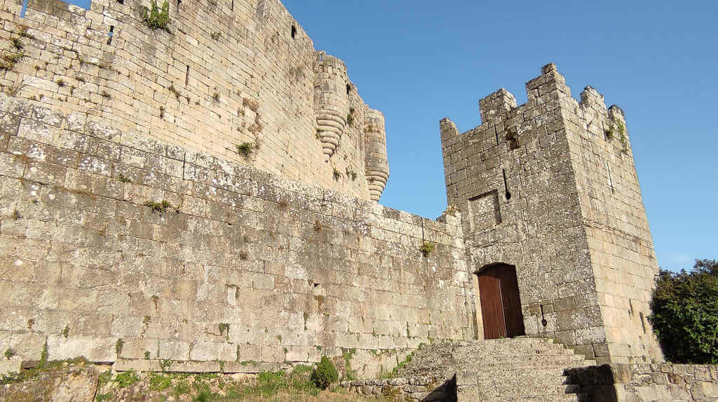 A fortaleza de Castro Caldelas forma parte do rico patrimonio histórico-artístico que se pode visitar na Ribeira Sacra, paisaxe que foi declarada ben de interese cultural no 2018 (Foto: Miguel García Fernández).