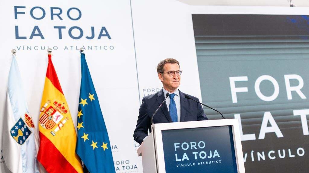 Intervención do líder do PP, Alberto Núñez Feixoo, no Foro 'La Toja' de 2023. (Foto: Agostime / Europa Press)