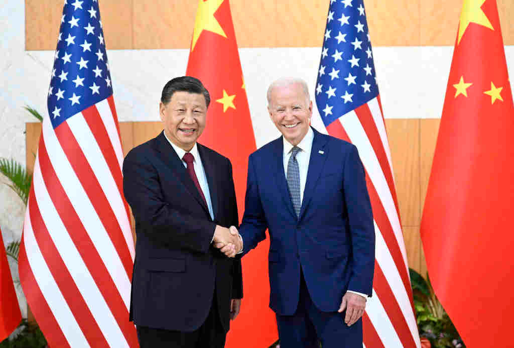 Xi Jinping e Joe Biden no seu encontro en novembro de 2022. (Foto: Li Xueren / Europa Press / Contacto)