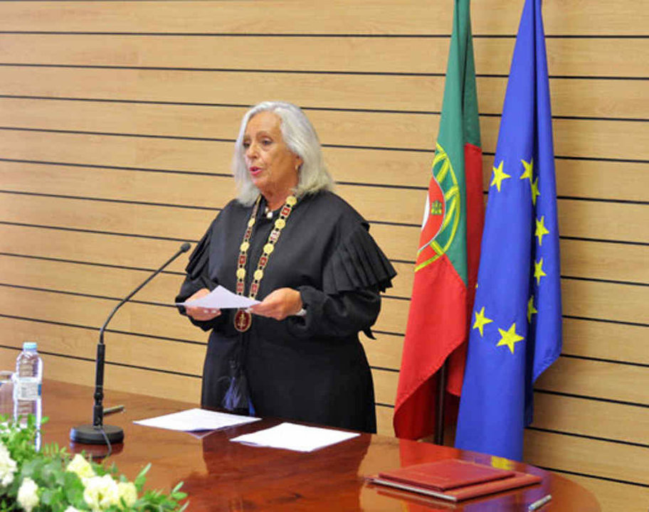 A procuradora-geral de Portugal, Lucília Gago (centro) en 2022. (Foto: Ministério Público de Portugal)