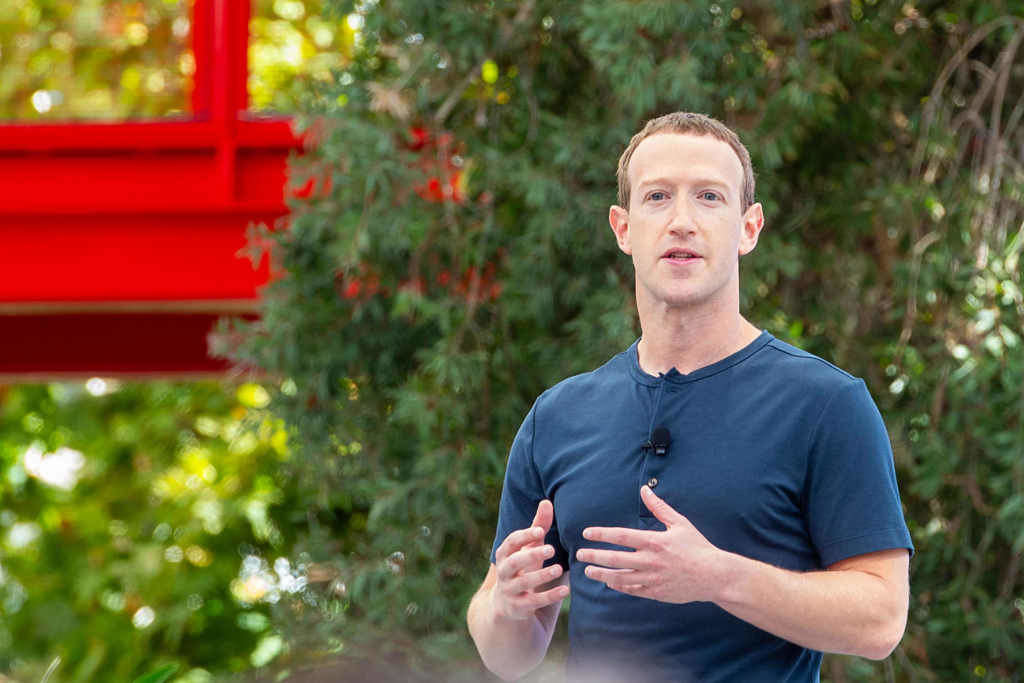 O fundador e presidente de Meta, Mark Zuckerberg, en setembro. (Foto: Andrej Sokolow / DPA)