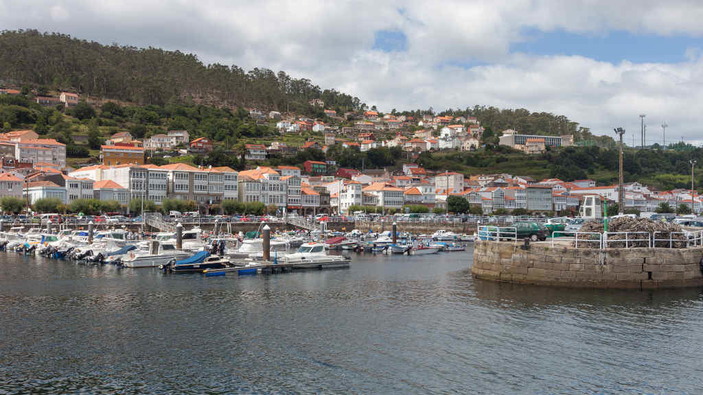 Porto de Muros (Foto: Luis Miguel Bugallo Sánchez).