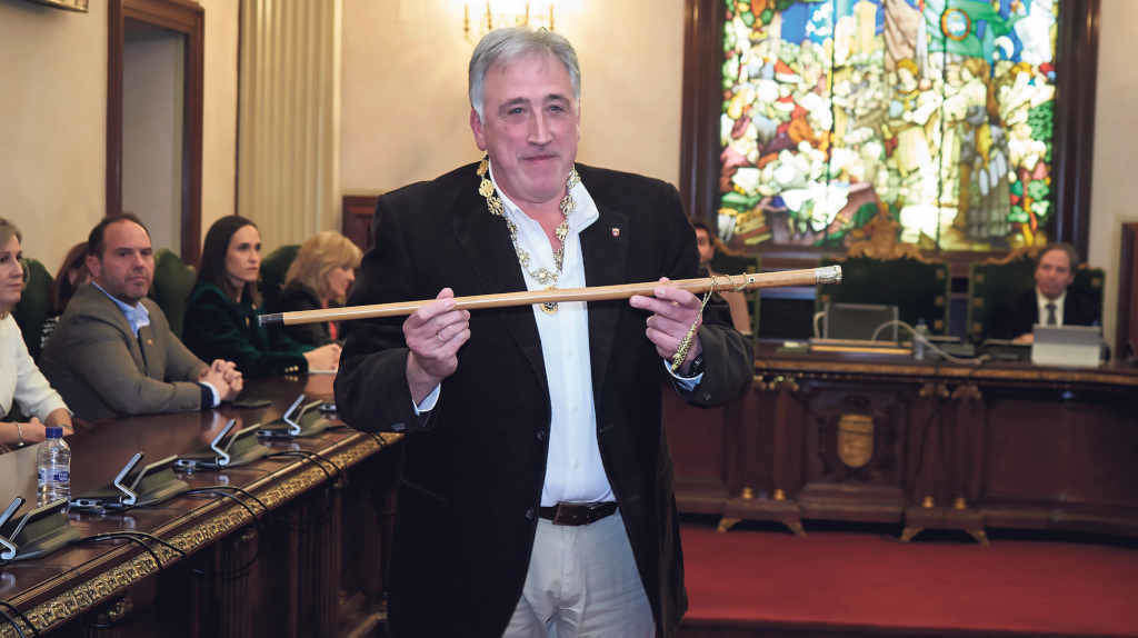 O alcalde de Iruña, Joseba Asiron (Foto: Eduardo Sanz / Europa Press).