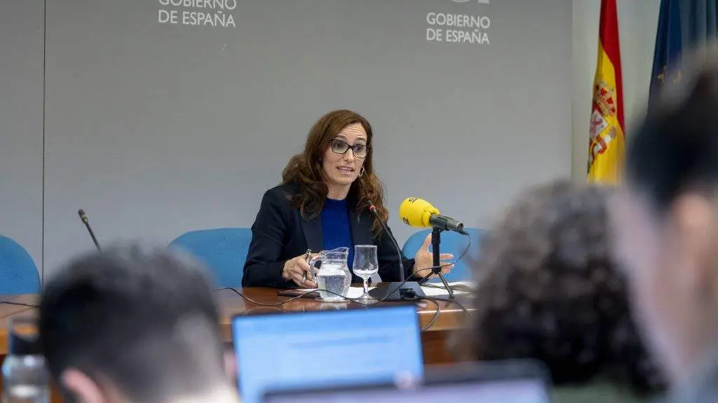 A ministra de Sanidade, M&oacute;nica Garc&iacute;a, hoxe, en rolda de prensa. (Foto: Alberto Ortega / Europa Press)
