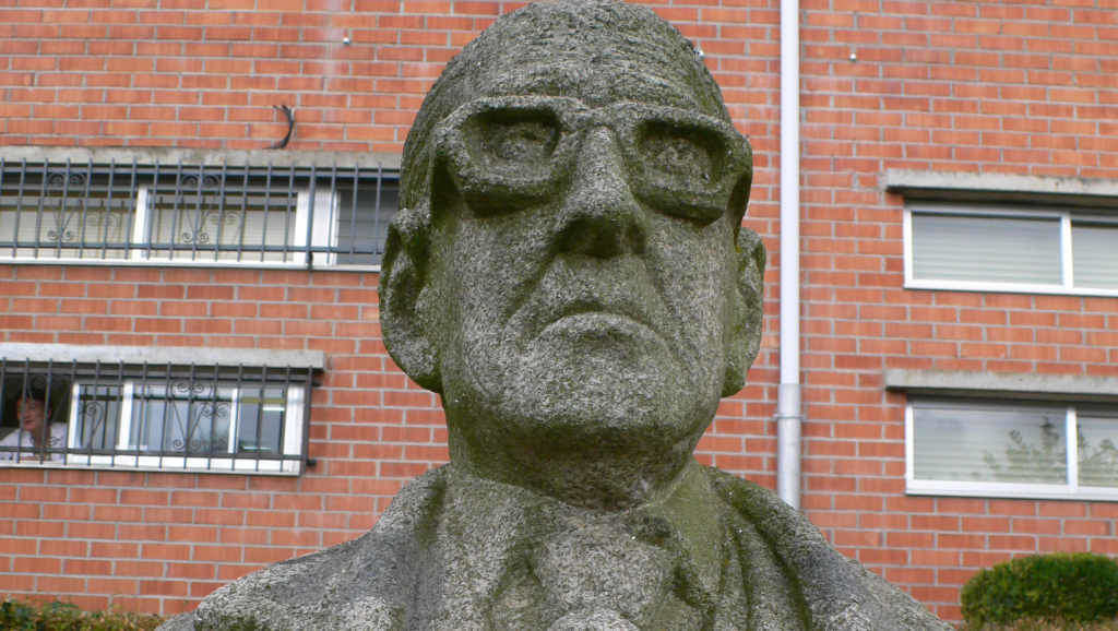 Busto de Manuel Daniel Varela Buxán (Foto: S. G.).