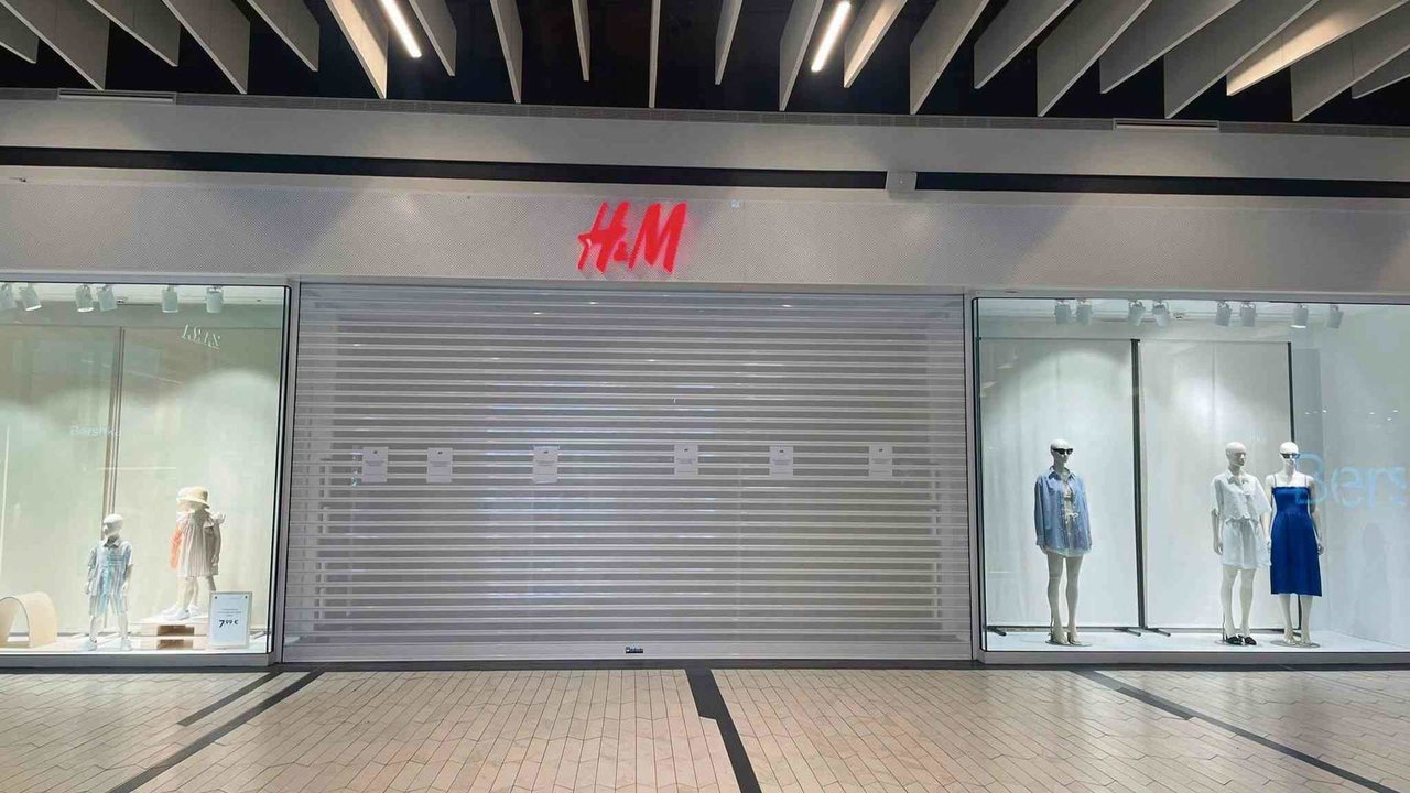 H&M ameaza con fechar tres estabelecementos na Galiza (Foto: Nós Diario).