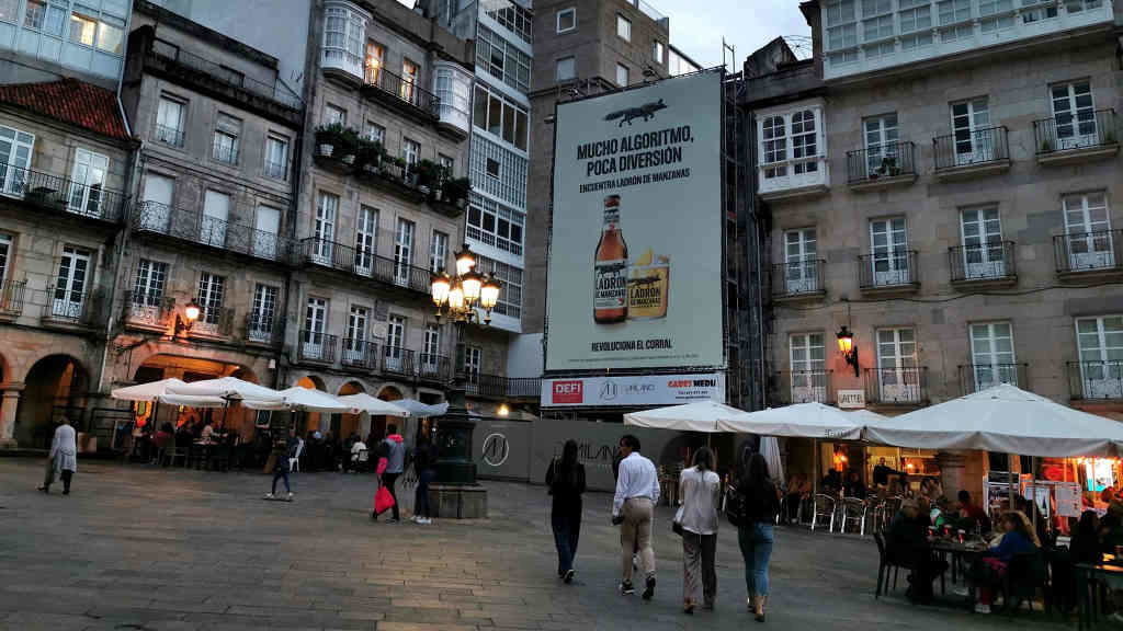 Praza da Constitución, no corazón da zona histórica 
de Vigo (Foto: Nós Diario).