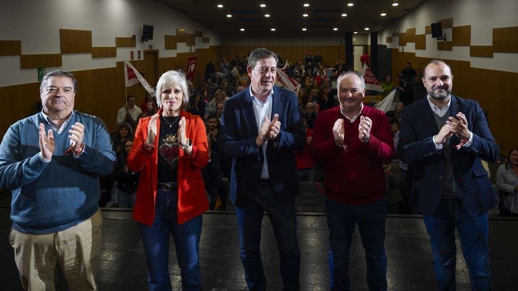 O candidato do PSdeG á Presidencia da Xunta da Galiza, José Ramón Gómez Besteiro, participou nun acto público en Culleredo (comarca da Coruña). (Foto: Nós Diario)