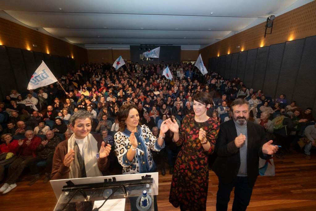 Ana Pontón encheu o auditorio de Goián (Tomiño).