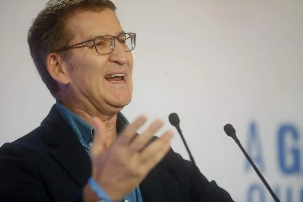 Feixoo durante un xantar de campa&ntilde;a do PP en Sarria. (Foto: Carlos Castro / Europa Press)
