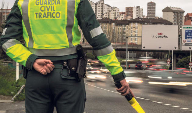 Control de tráfico de la Guardia Civil.
GUARDIA CIVIL
(Foto de ARCHIVO)
05/4/2021