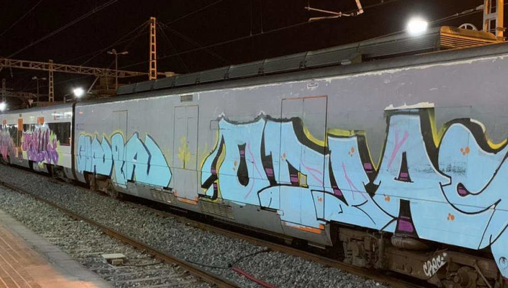 grafiti tren