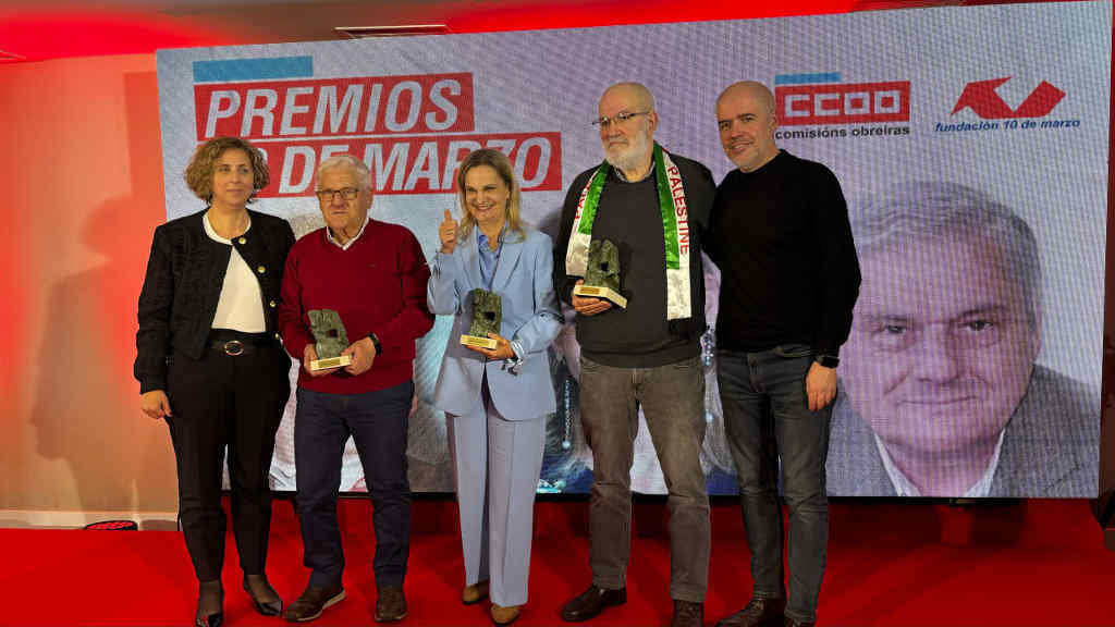 Amelia Pérez, Uris, Fernández Galiño, Sánchez Aguión e Unai Sordo (Foto: Nós Diario).